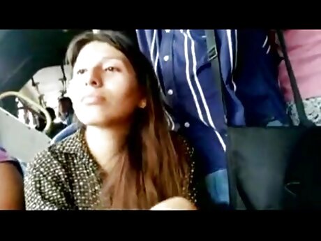 Kesha vidio gudang sek Ortega diminyaki dan benar-benar kacau di lantai