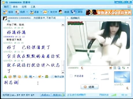 MILF yang gudang download video bokep mencintai ayam sangat dalam seperti orang gila