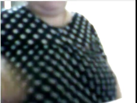 MILF reporter Olivia Austin kumpulan gudang bokep keparat saat bekerja