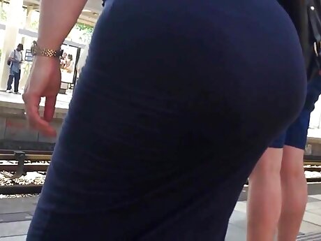 Cewek gudang bokep paling hot mungil suka kontol besar