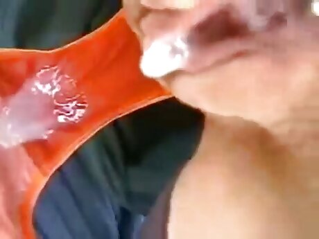 Kelly Slot bintang muda gudang bokep artis liar disekrup di tepi kolam renang